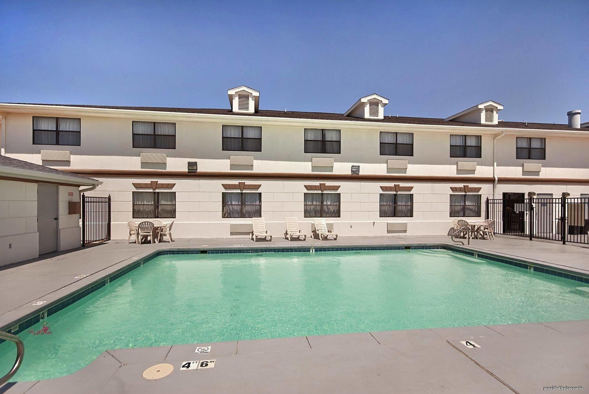 Best Western Inn & Suites Copperas Cove Экстерьер фото